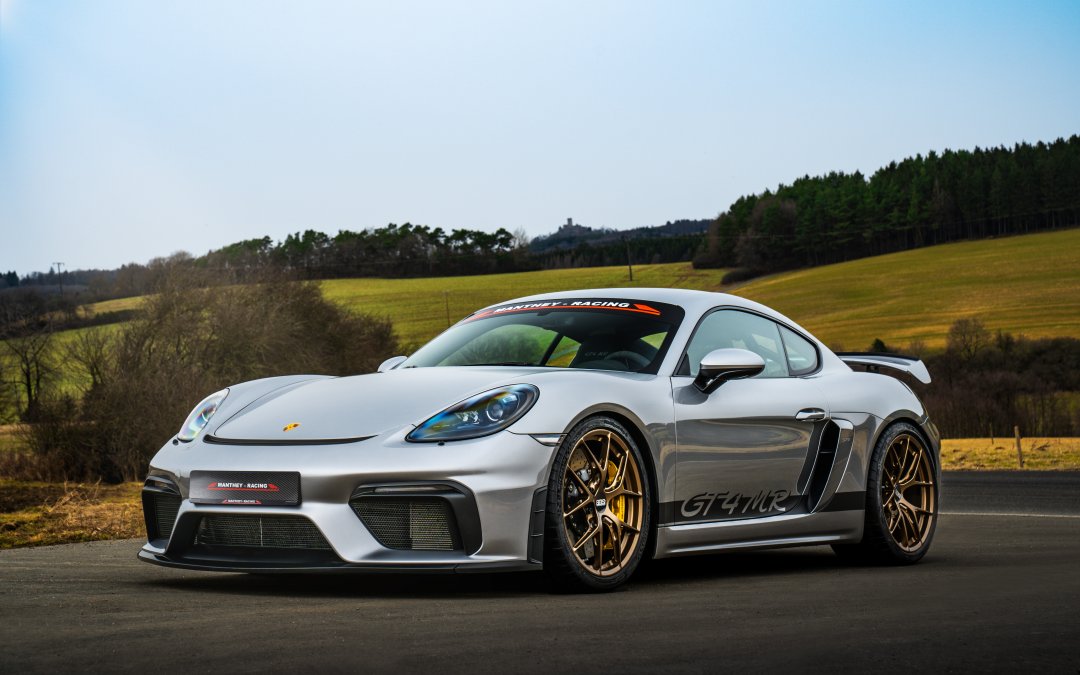 Porsche cayman gt 4